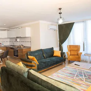 Emin 2*, Estambul Turquía