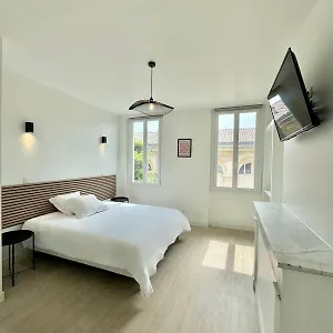 https://maison-senac-boutique.fr-provencehotel.com